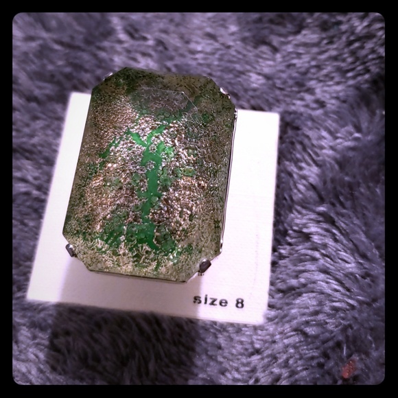 Green and Gold NWT Ring from CBC - Picture 1 of 3